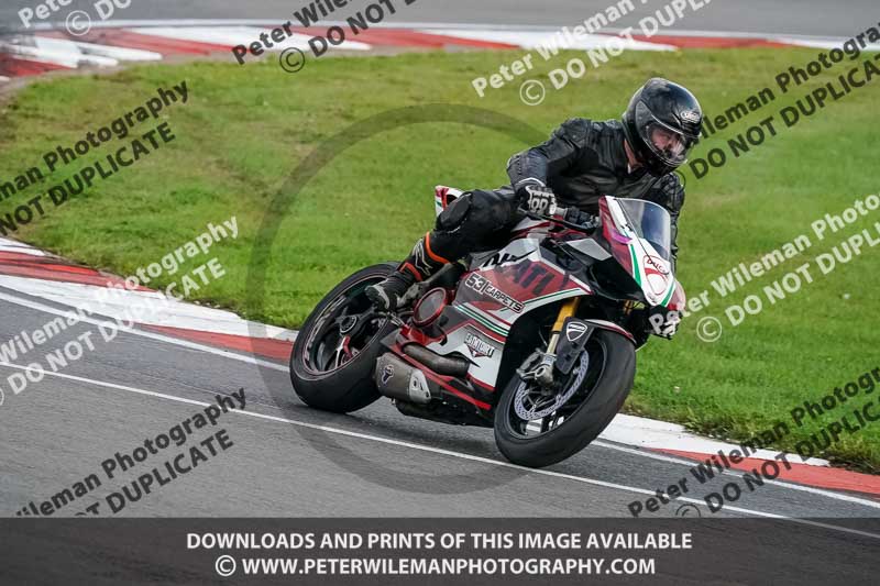 donington no limits trackday;donington park photographs;donington trackday photographs;no limits trackdays;peter wileman photography;trackday digital images;trackday photos